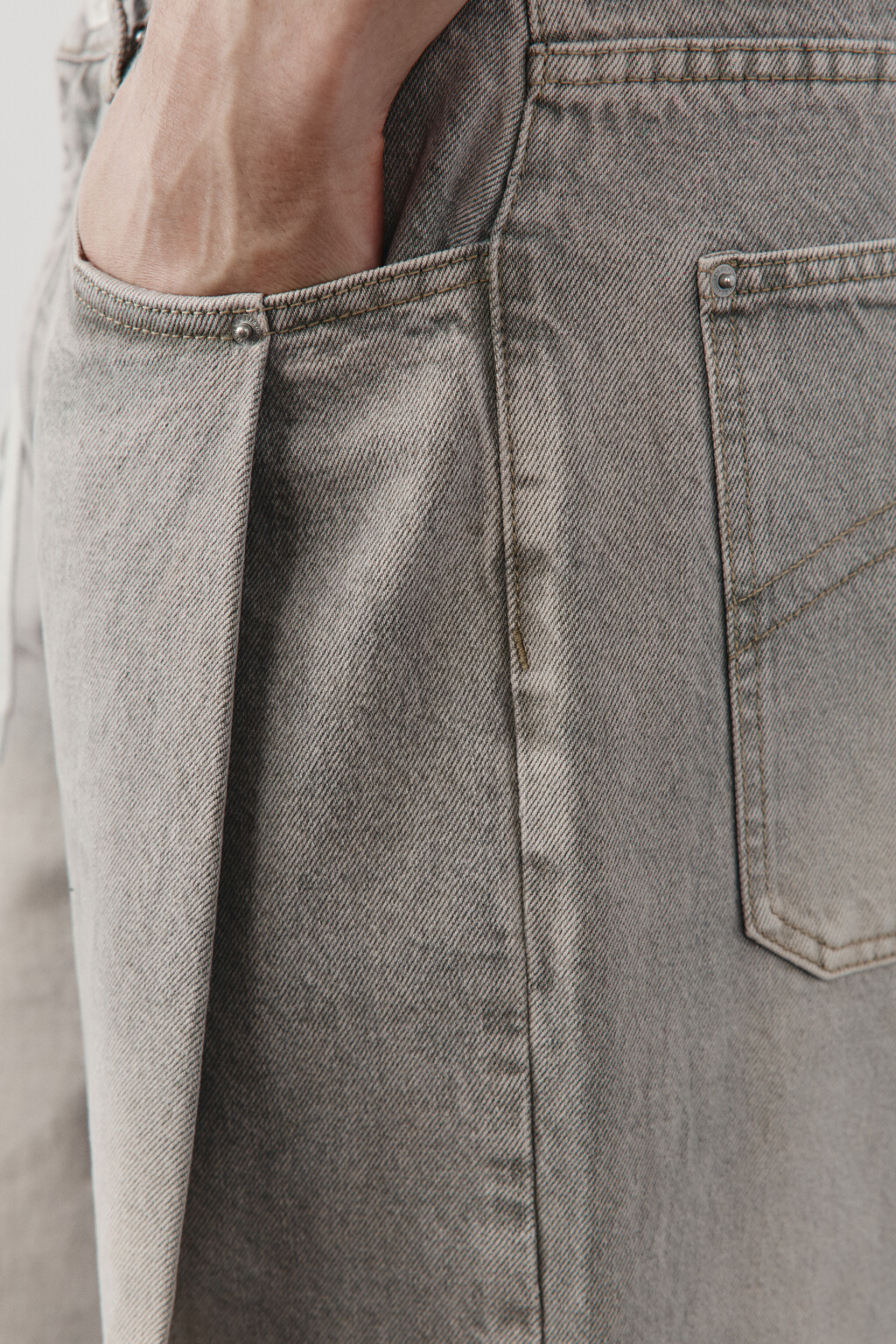 Джинсы wide leg со средней посадкой и складками - цвет бежевый - 5