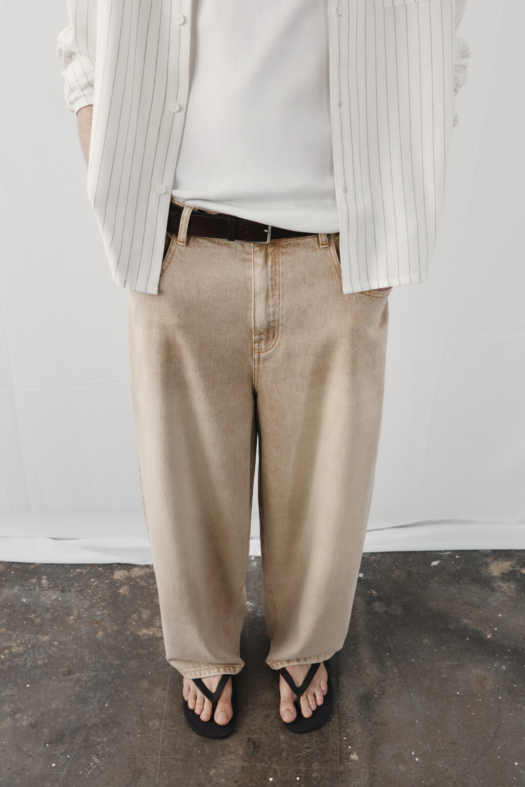 Джинсы широкие со средней посадкой - цвет бежевый - 2