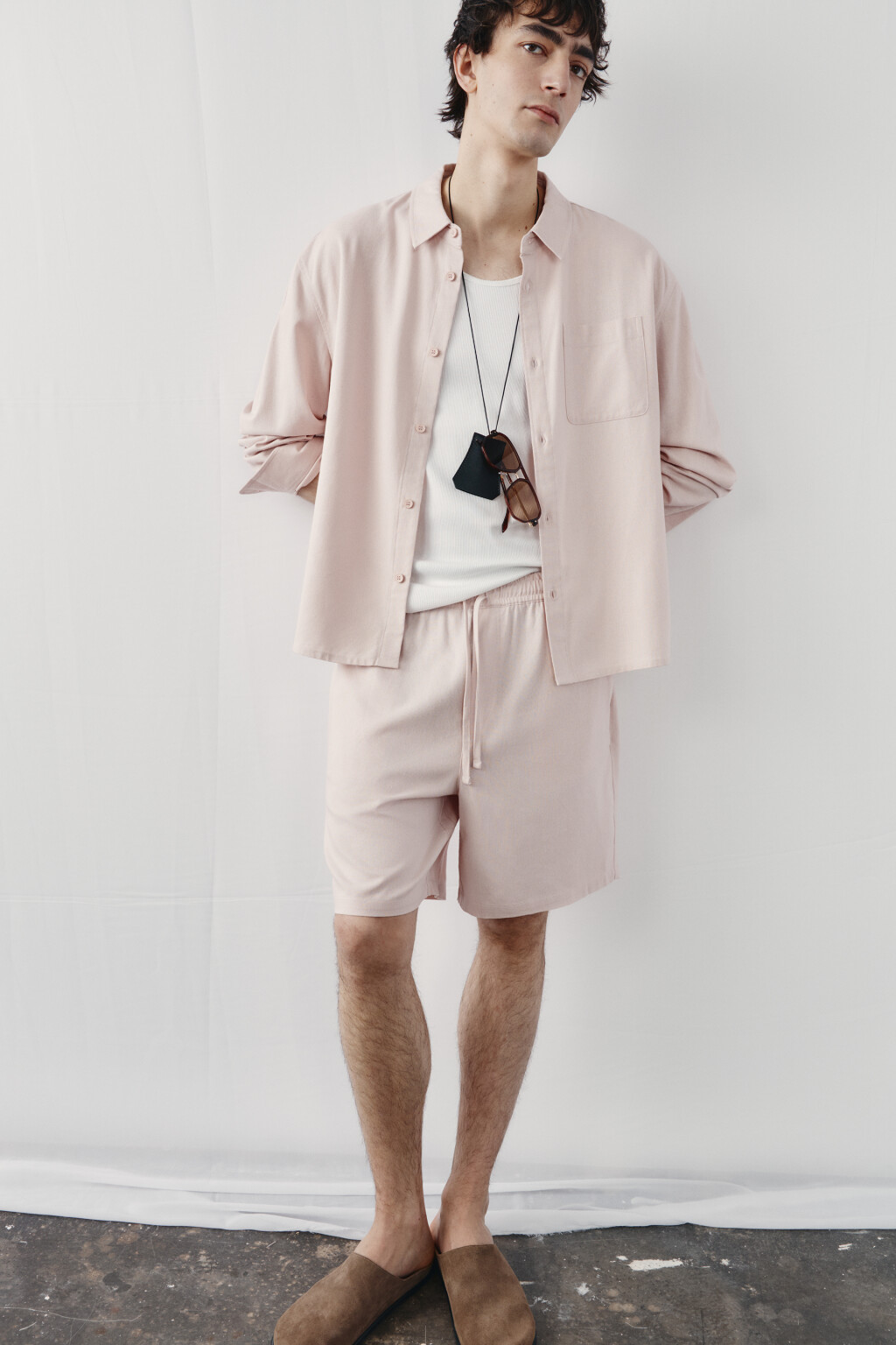 Шорты вискозные со льном на завязках - цвет розовый - 1