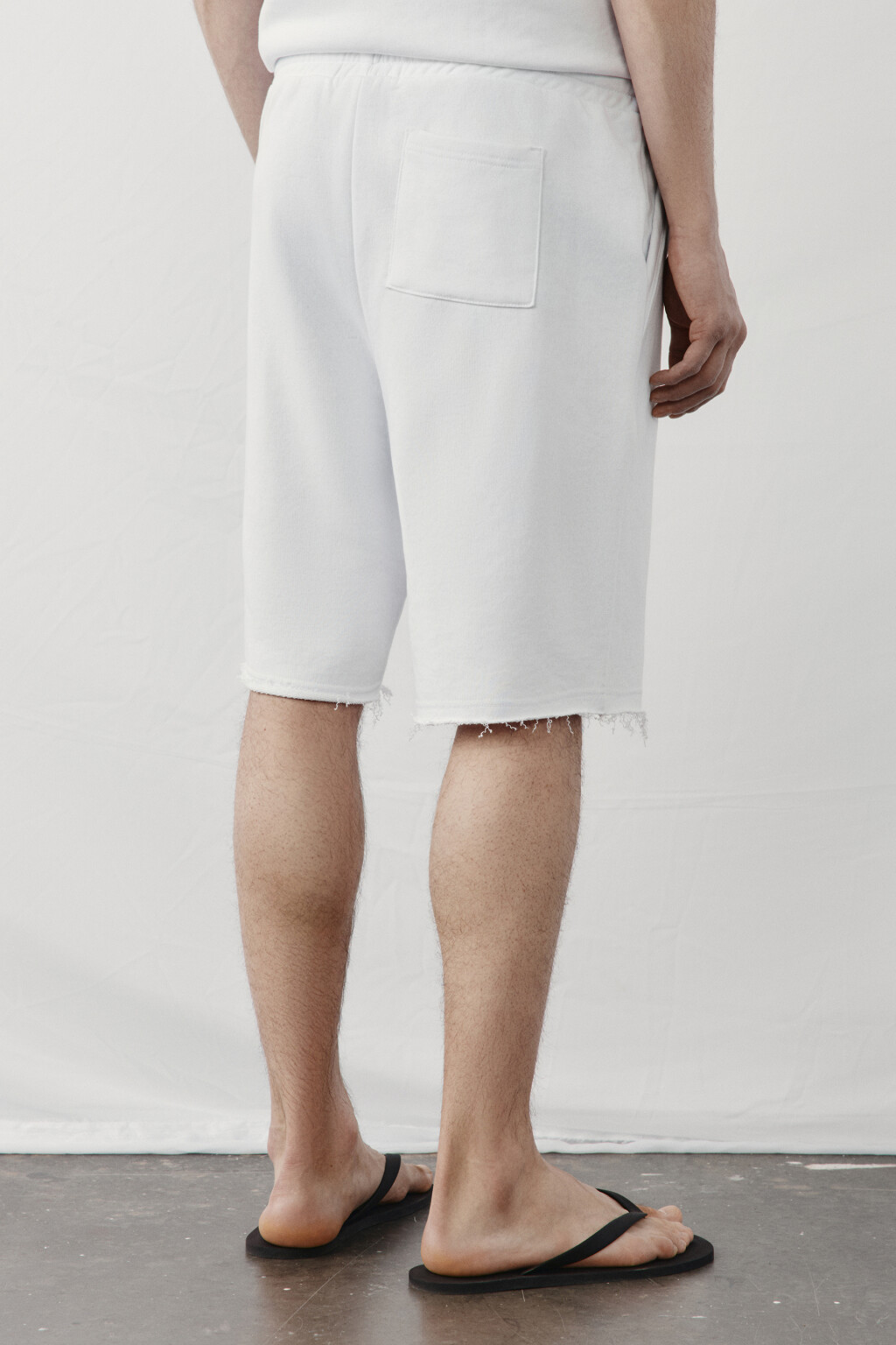 Шорты хлопковые со средней посадкой на завязках - цвет белый - 3