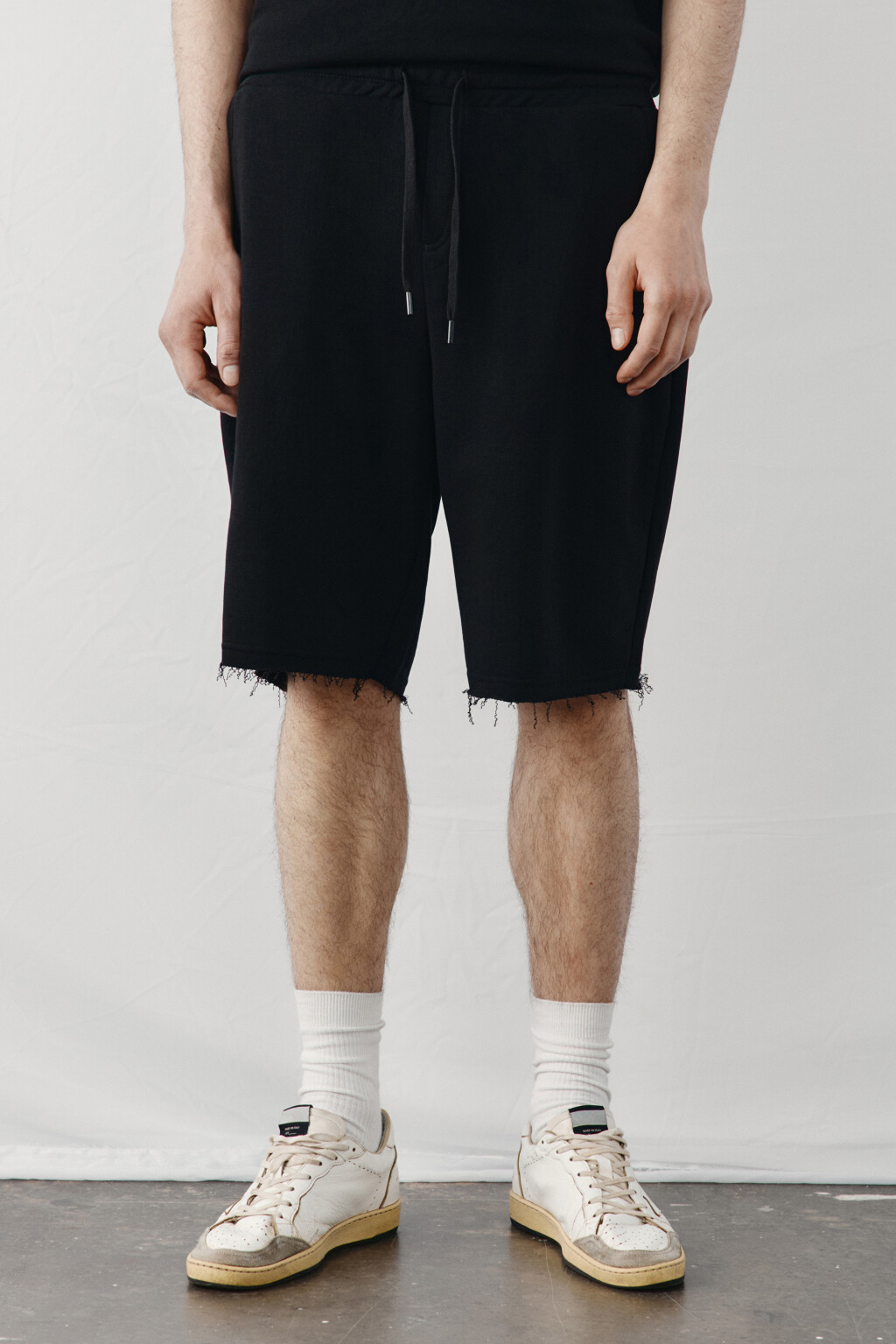 Шорты хлопковые со средней посадкой на завязках - цвет черный - 2