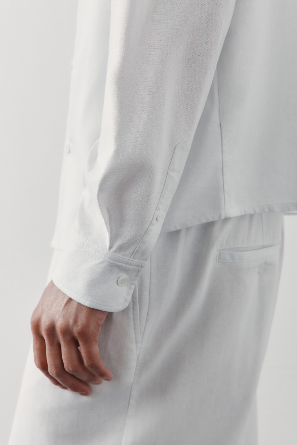 Рубашка базовая вискозная со льном - цвет белый - 6