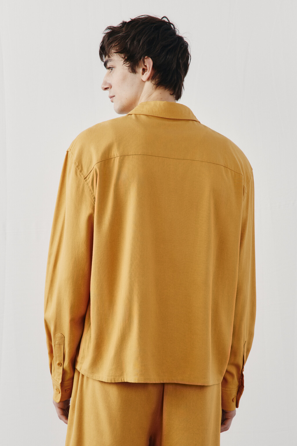 Рубашка базовая вискозная со льном - цвет желтый - 3