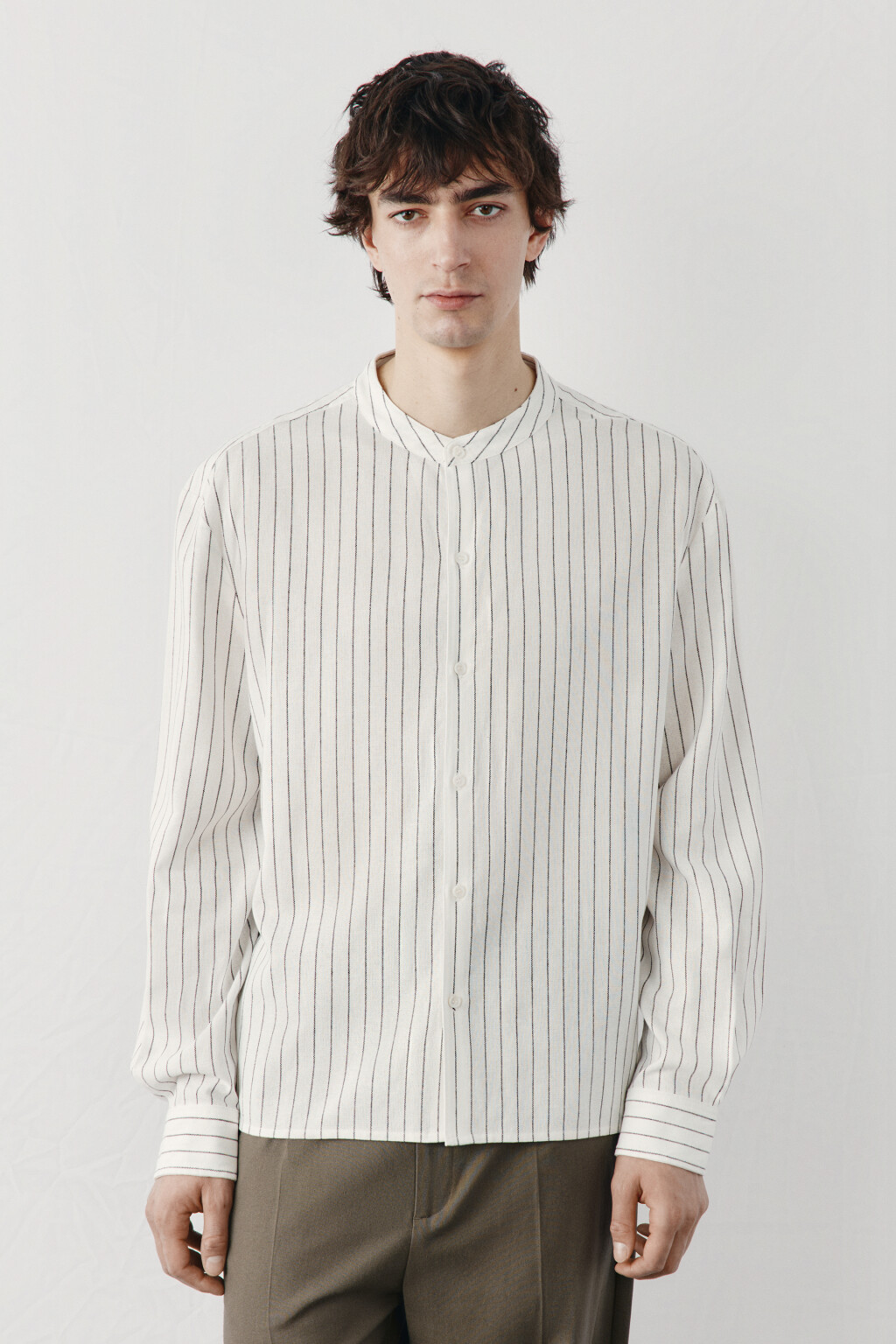 рубашка без воротника вискозная со льном - цвет белый - 2