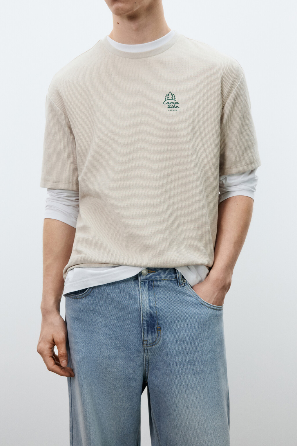 Футболка прямая с принтом - цвет бежевый - 2