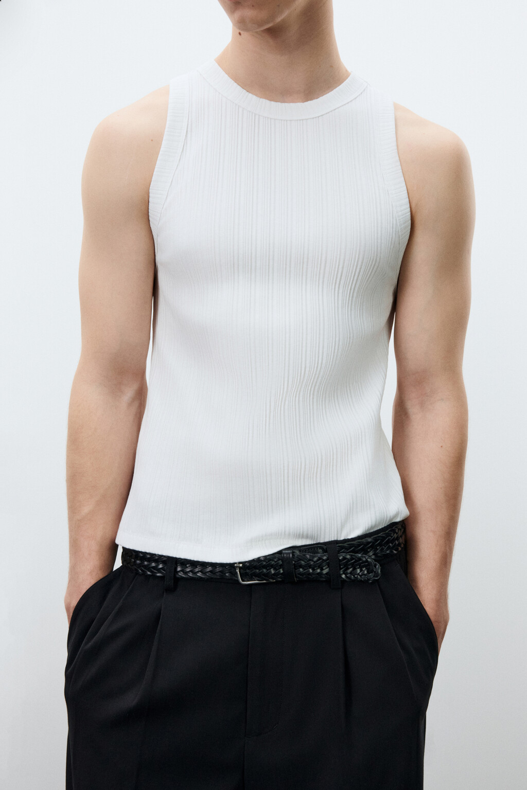 Майка-топ хлопковая приталенная в рубчик - цвет белый - 1