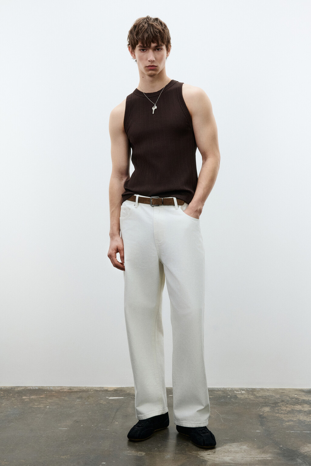 Майка-топ хлопковая приталенная в рубчик - цвет коричневый - 5