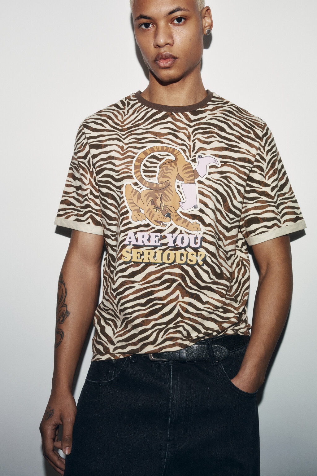 Футболка прямая с принтом - цвет коричневый - 1