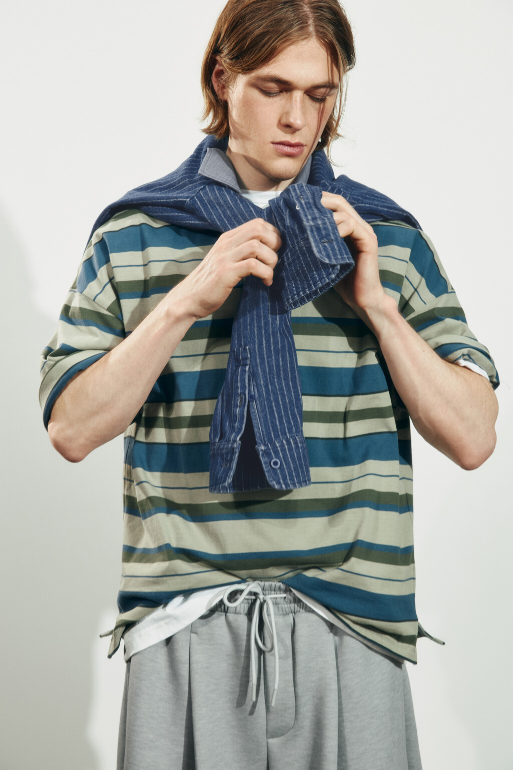 Футболка-поло оверсайз в полоску - цвет зеленый - 2