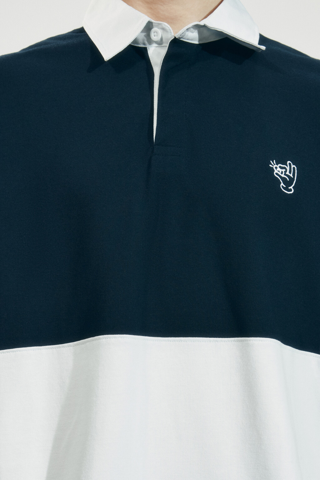 футболка-поло оверсайз с вышивкой и контрастным воротником - цвет синий - 5
