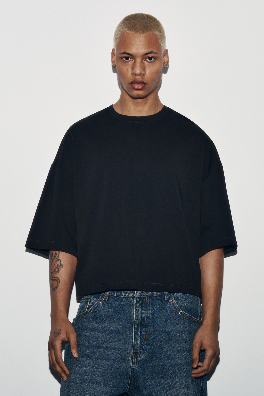 Футболка хлопковая оверсайз плотная - цвет черный - 2
