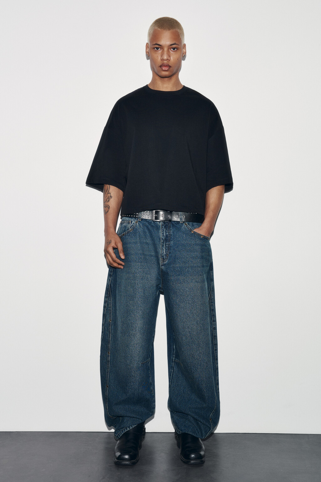 Футболка хлопковая оверсайз плотная - цвет черный - 4