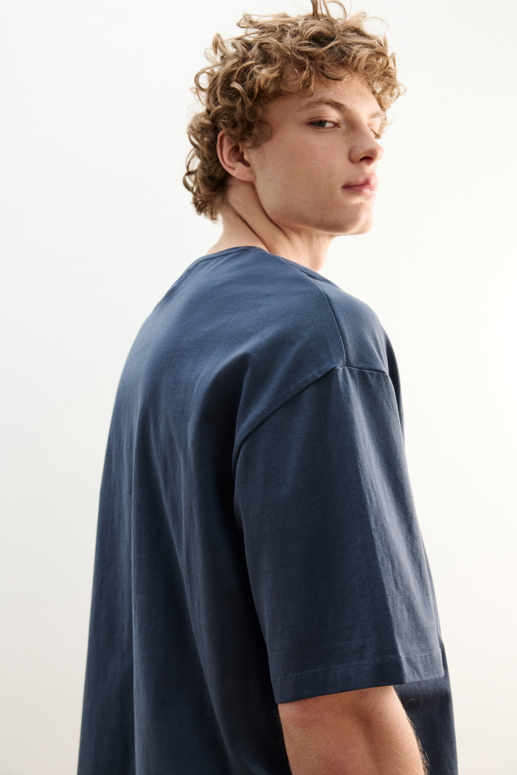 Футболка хлопковая с принтом - цвет серый - 6