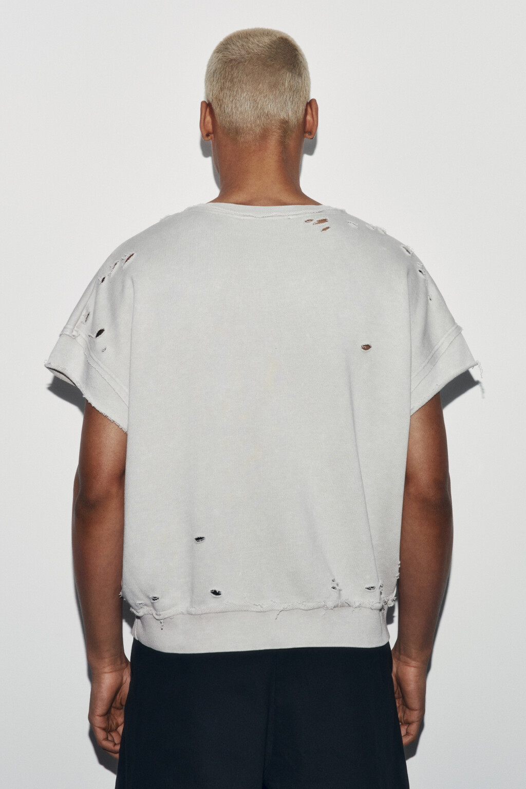 Футболка из футера рваная - цвет бежевый - 4