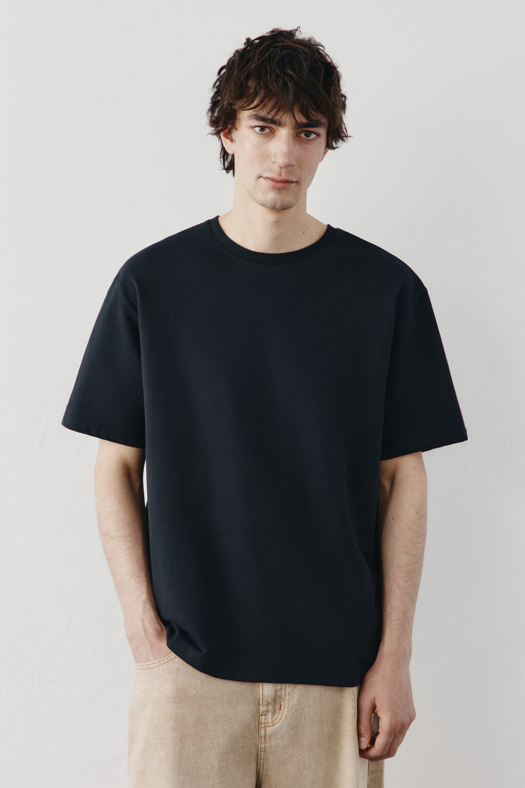 Футболка хлопковая базовая - цвет черный - 2