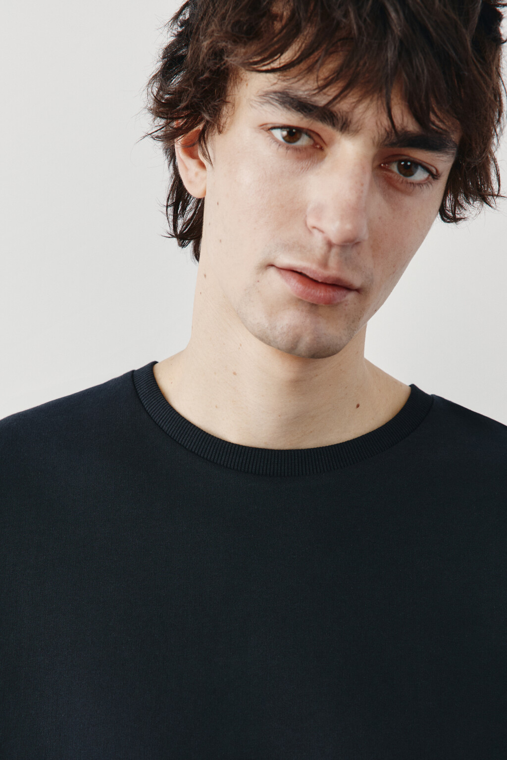 Футболка хлопковая базовая - цвет черный - 5