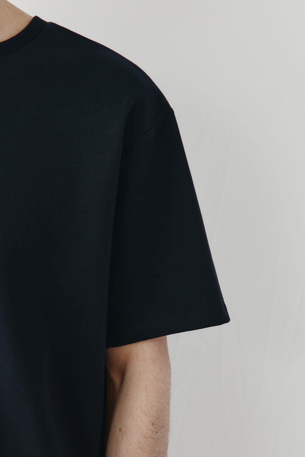 Футболка хлопковая базовая - цвет черный - 6