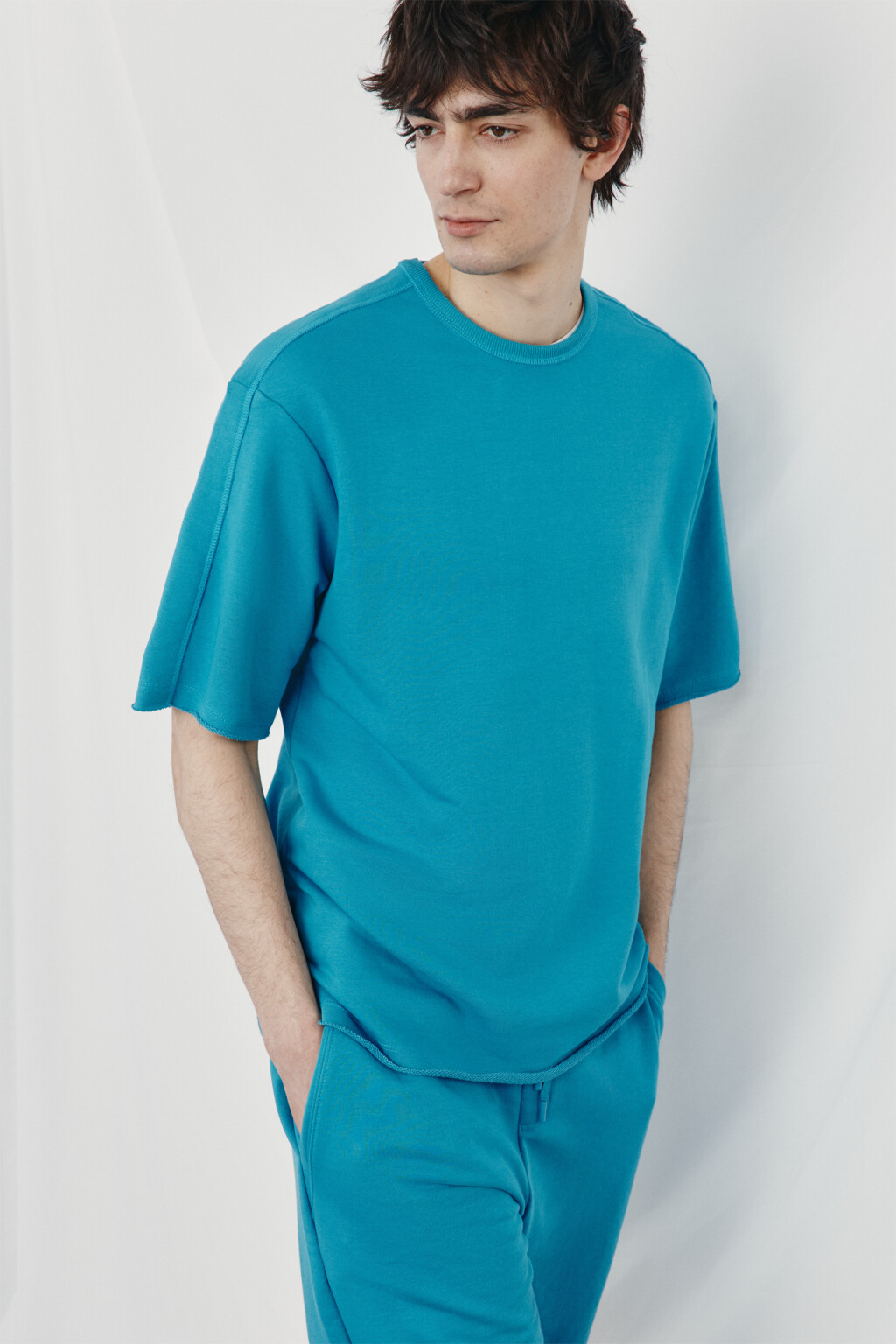 Футболка хлопковая оверсайз с необработанными краями - цвет голубой - 1