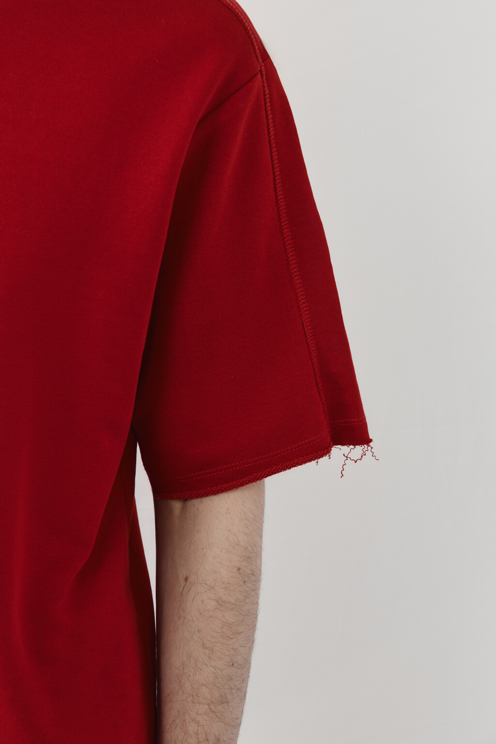 Футболка хлопковая оверсайз с необработанными краями - цвет бордовый - 6
