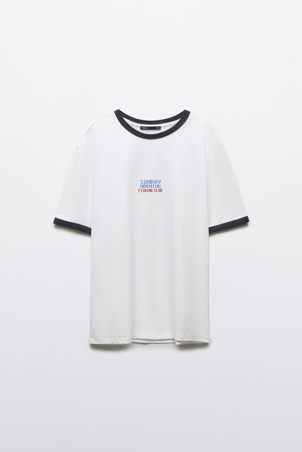 Футболка хлопковая с контрастной окантовкой и принтом - цвет белый - 1