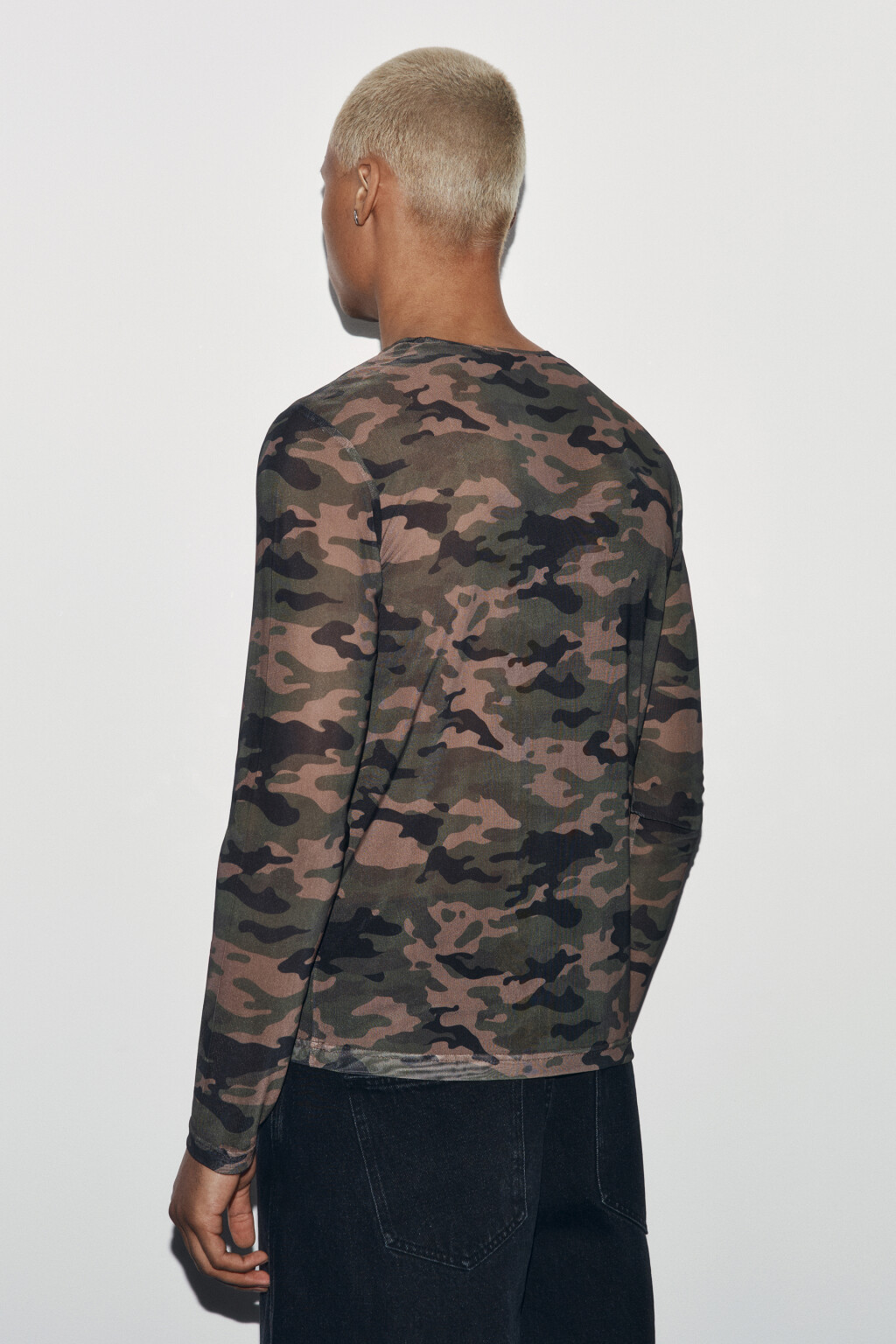 Лонгслив облегающий сетчатый с принтом хаки - цвет мультиколор - 3