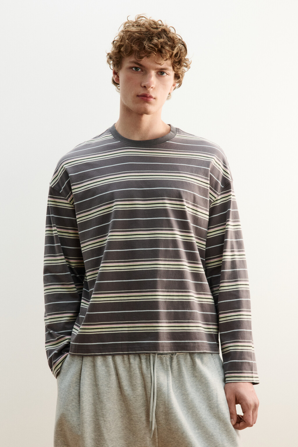 Лонгслив хлопковый прямой в полоску - цвет мультиколор - 3