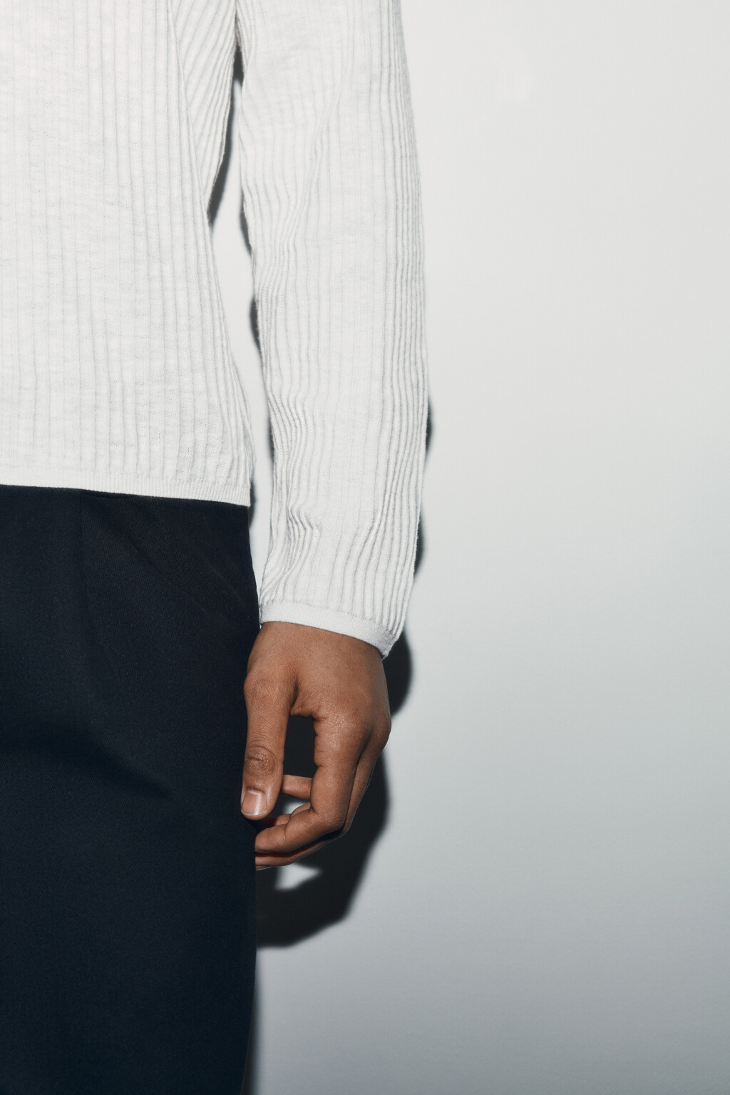 Лонгслив хлопковый вязаный прямой - цвет белый - 8