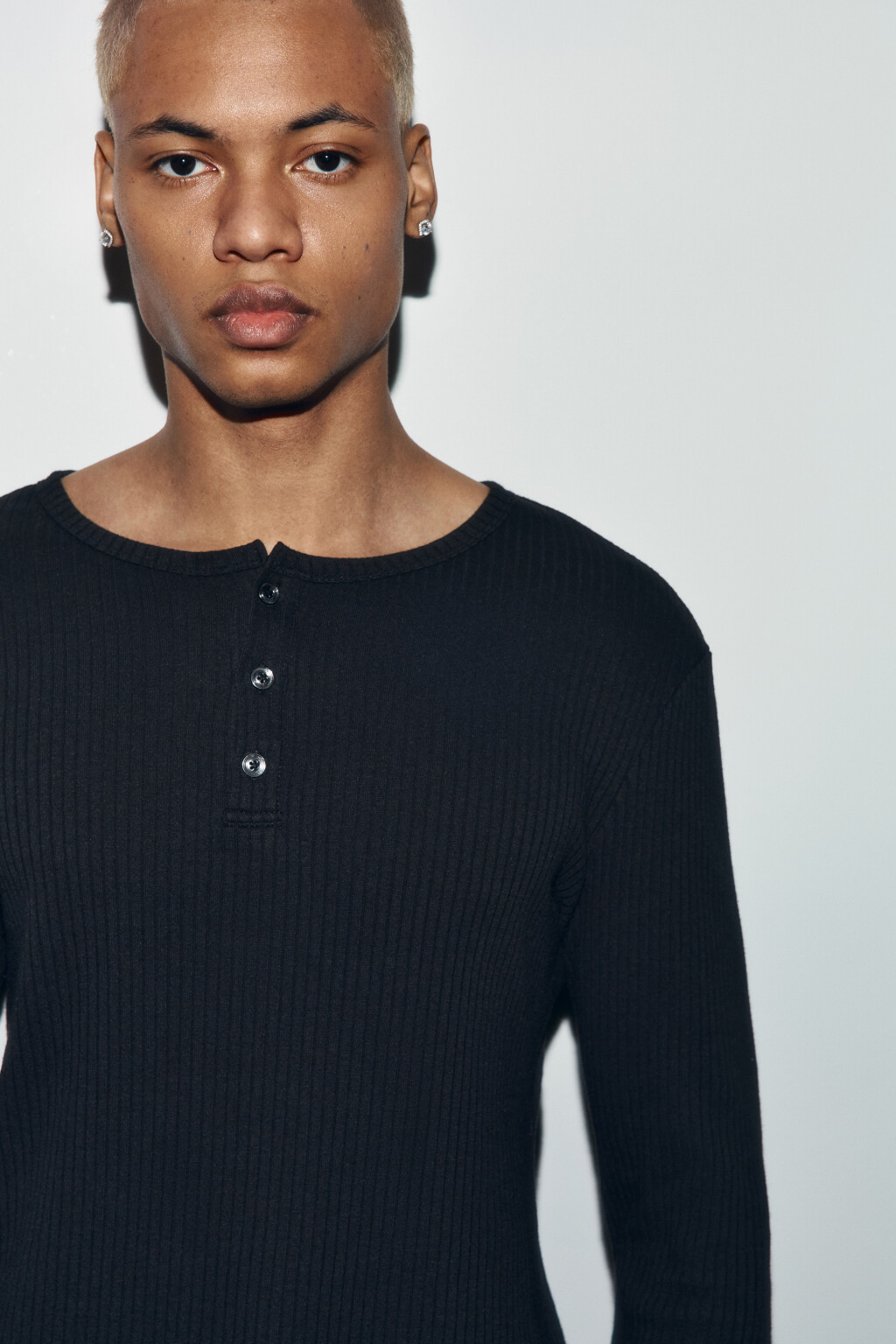 Лонгслив хенли облегающий в рубчик - цвет черный - 5