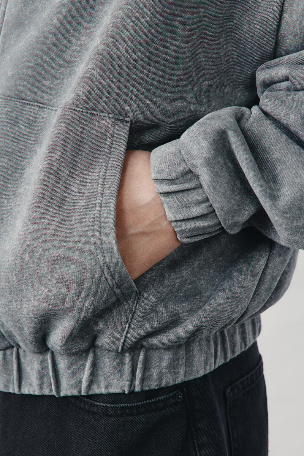 Толстовка на молнии из футера вареная - цвет серый - 7