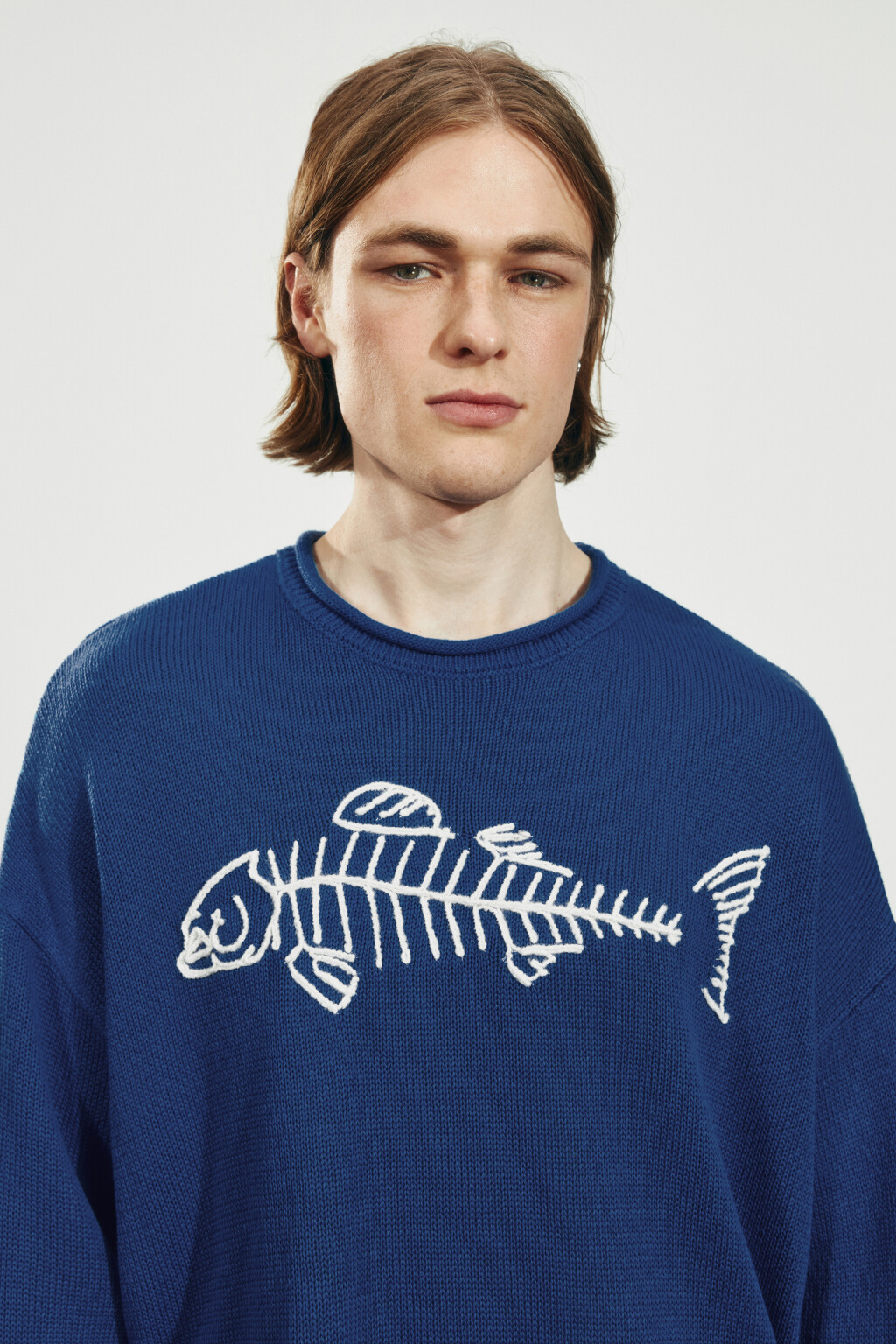 Джемпер вязаный с вышивкой - цвет синий - 7