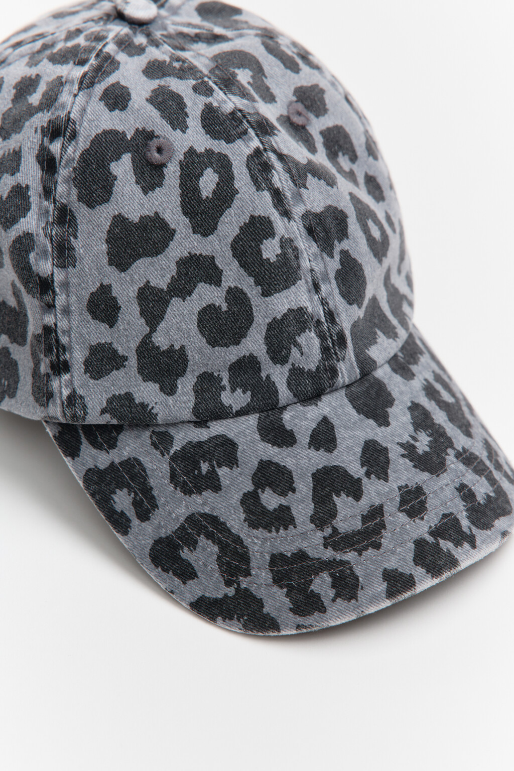 Кепка хлопковая с леопардовым принтом - цвет серый - 3