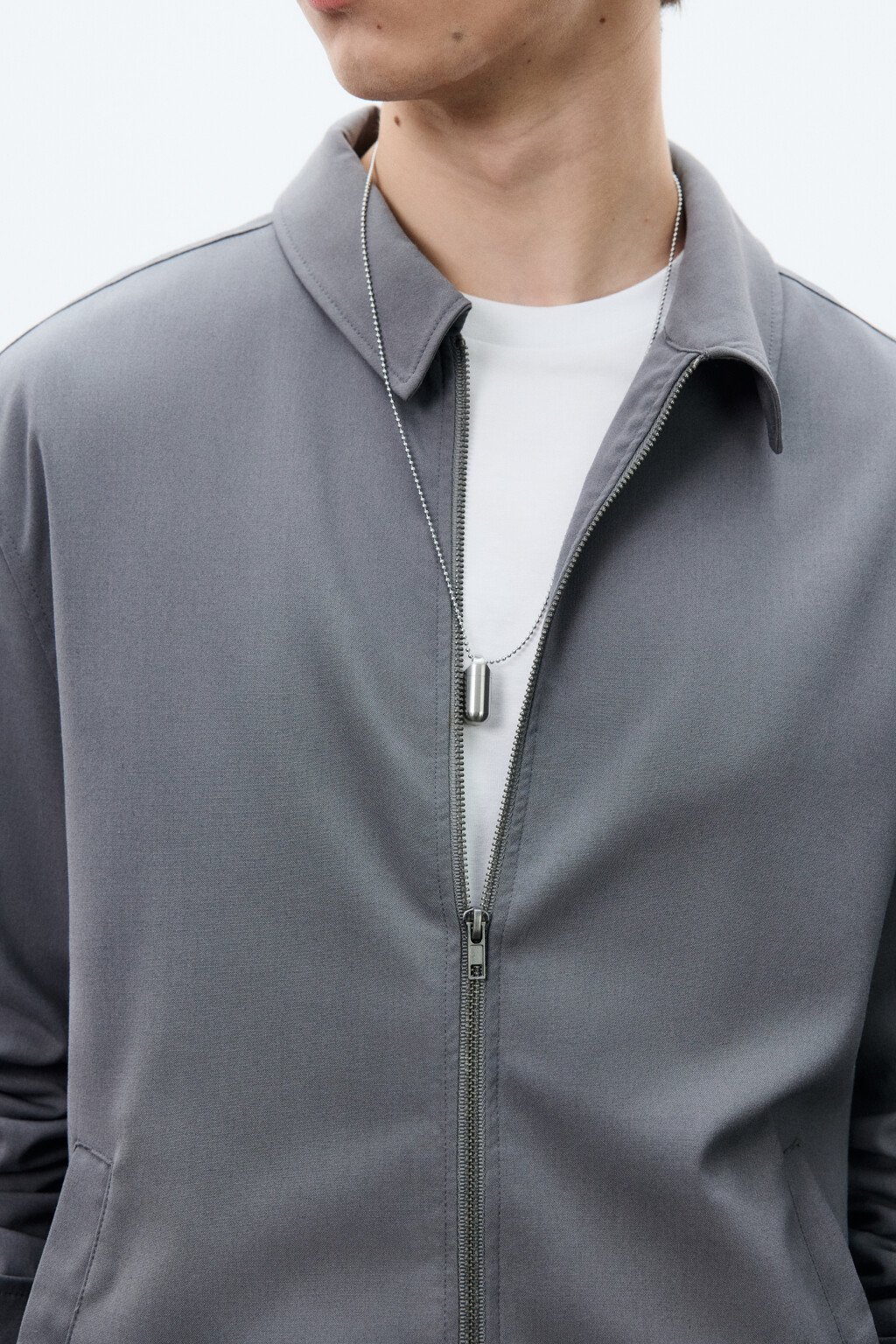 Колье-цепочка с подвеской в виде капсулы - цвет серый - 1