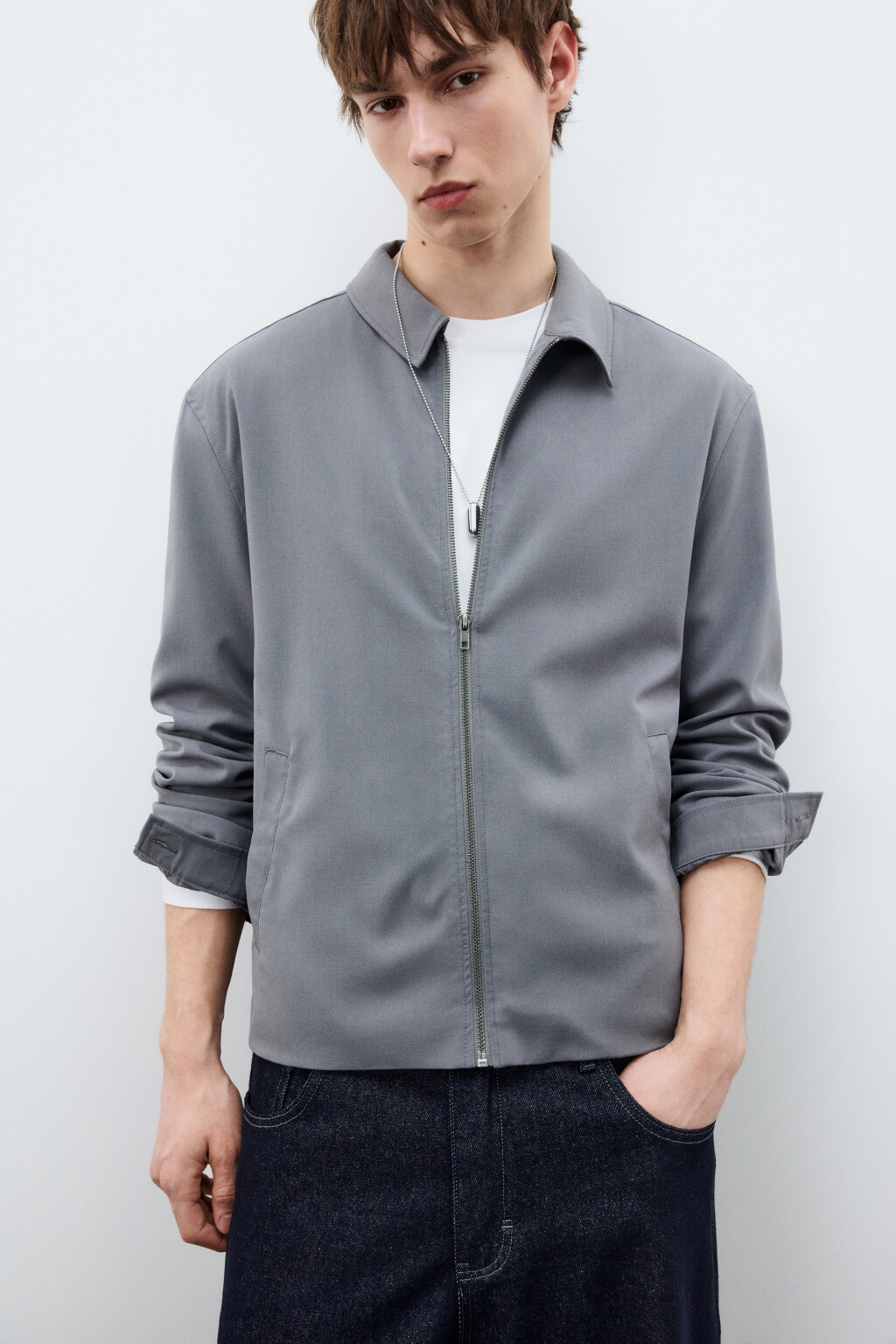 Колье-цепочка с подвеской в виде капсулы - цвет серый - 2