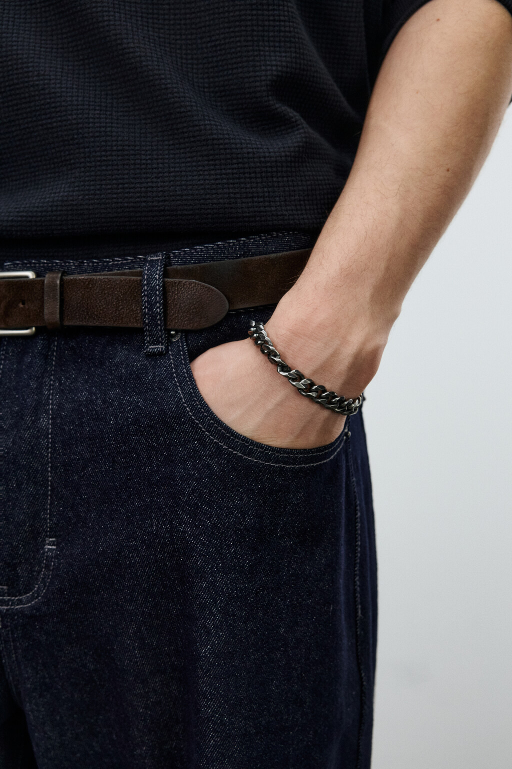 Браслет-цепь серебристый - цвет серый - 1