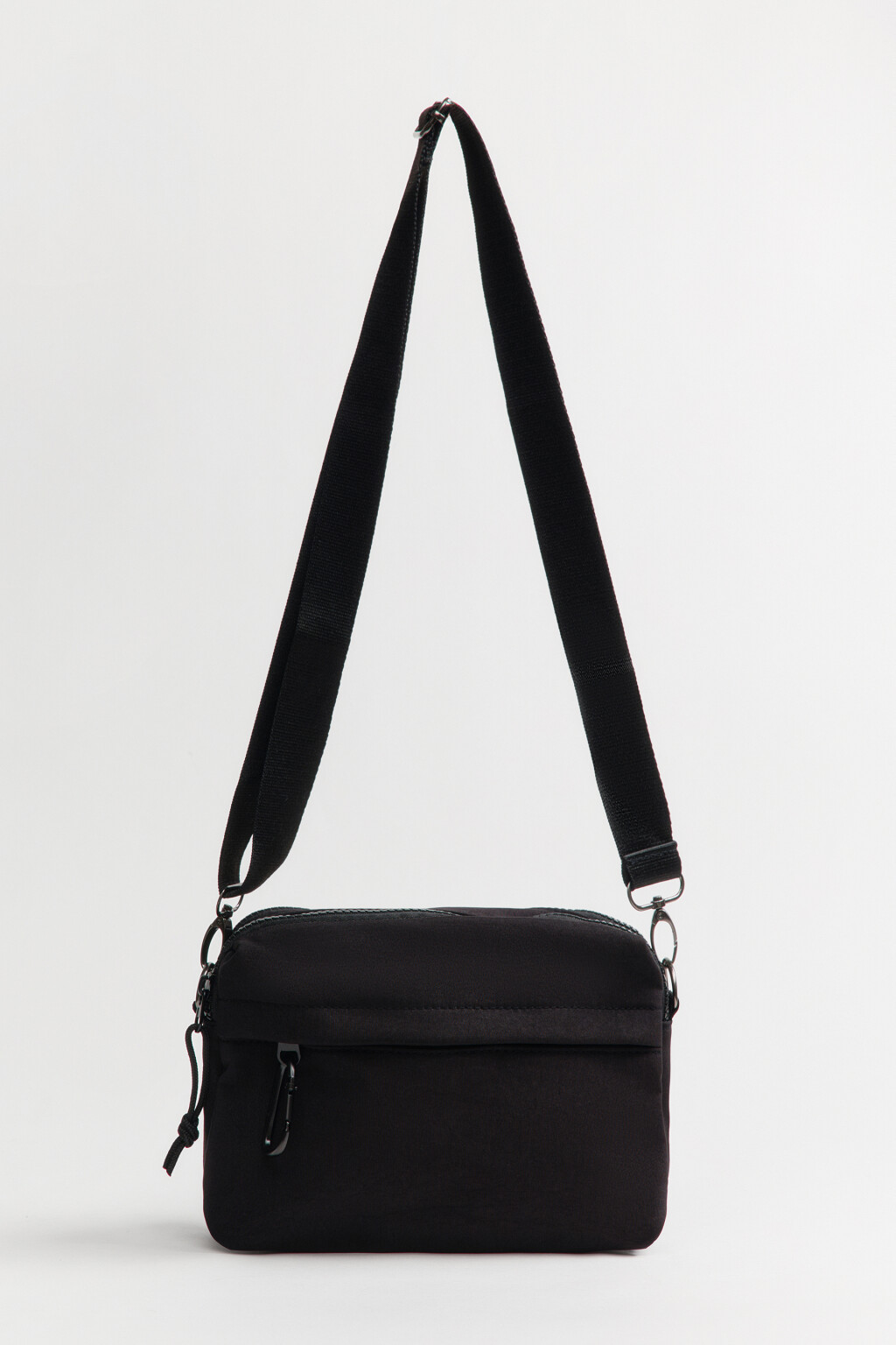 Сумка через плечо с карабином - цвет черный - 1