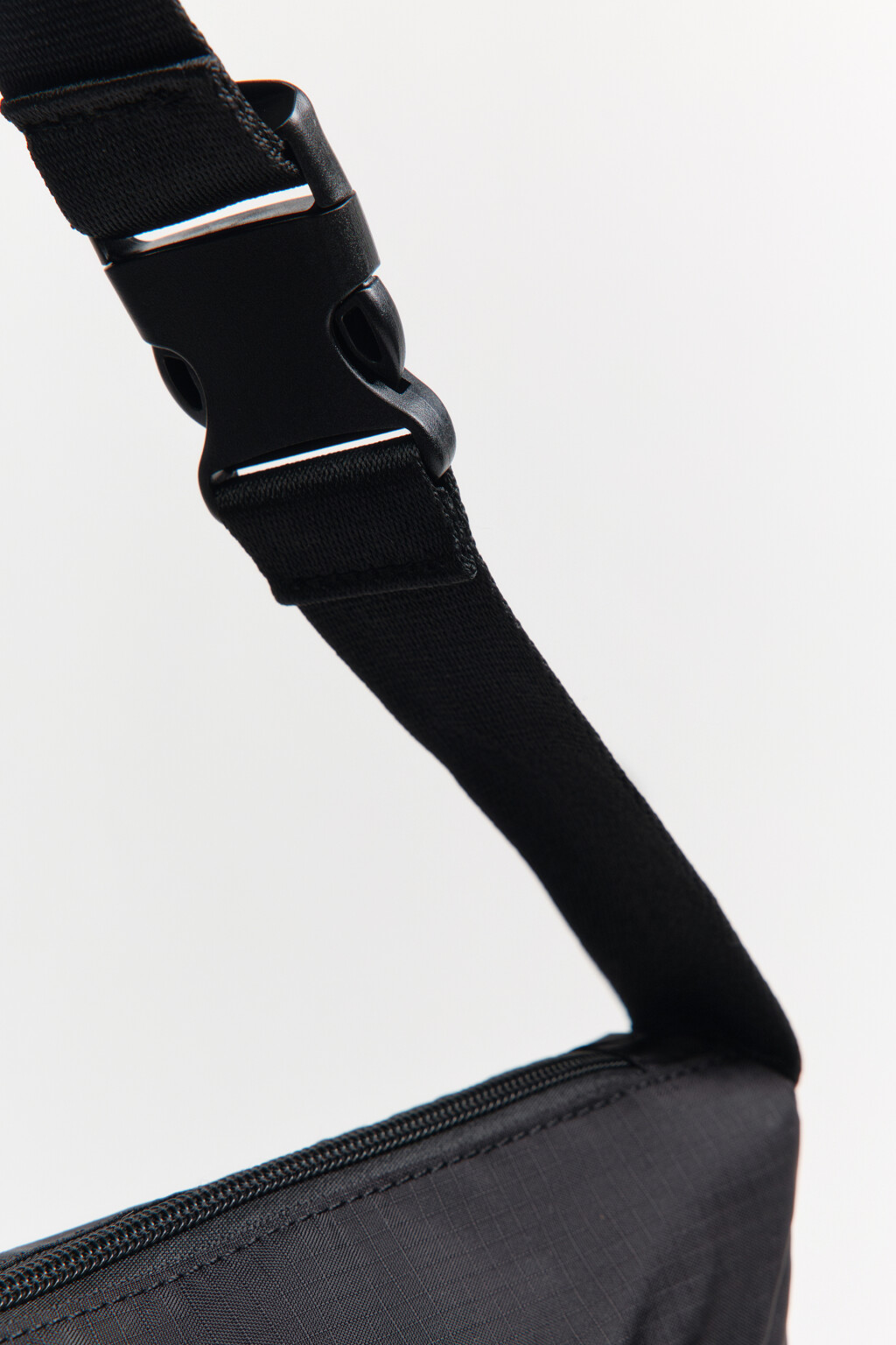 Сумка через плечо с карманами - цвет черный - 6