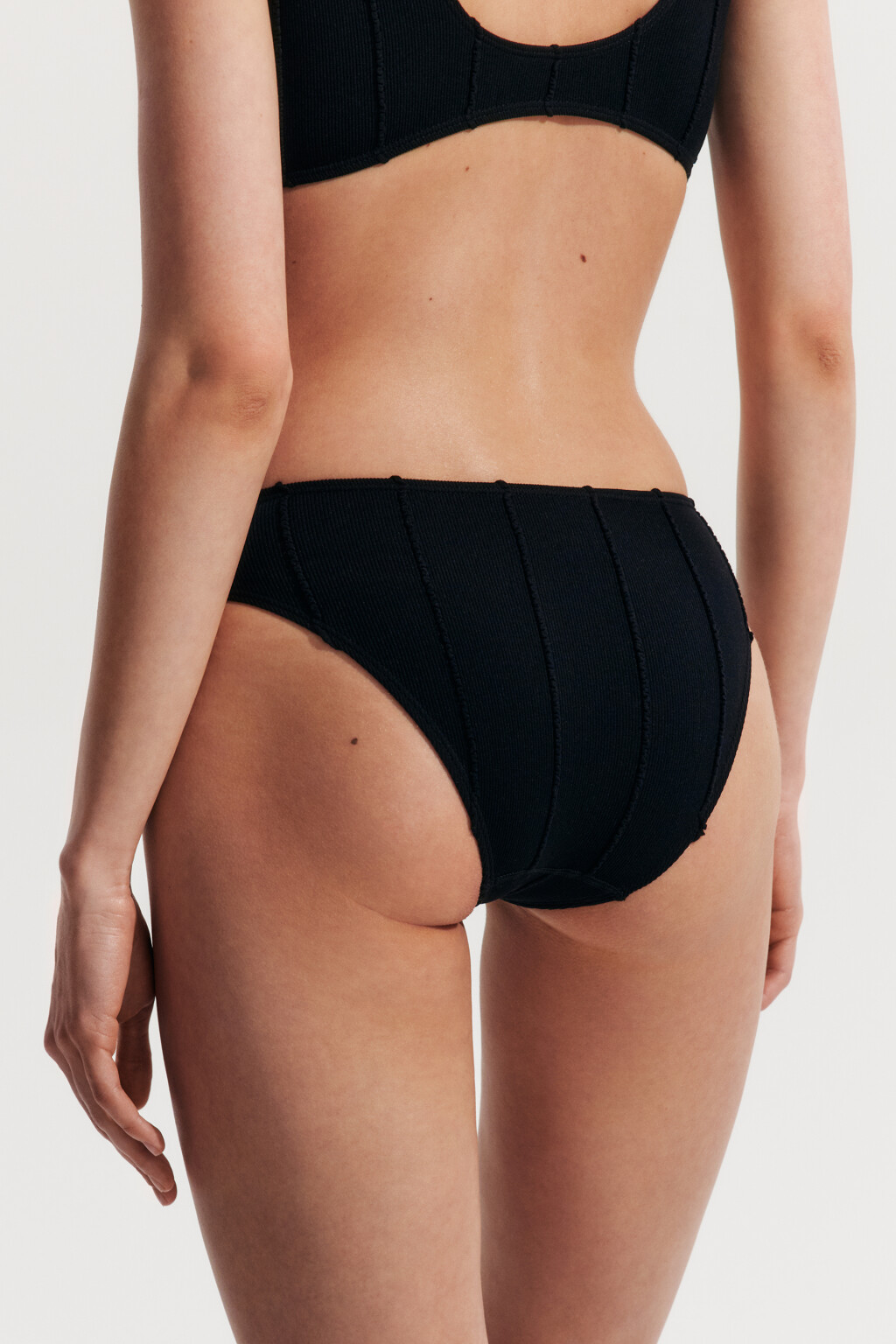 Трусы-слипы купальные в рубчик со средней посадкой - цвет черный - 3