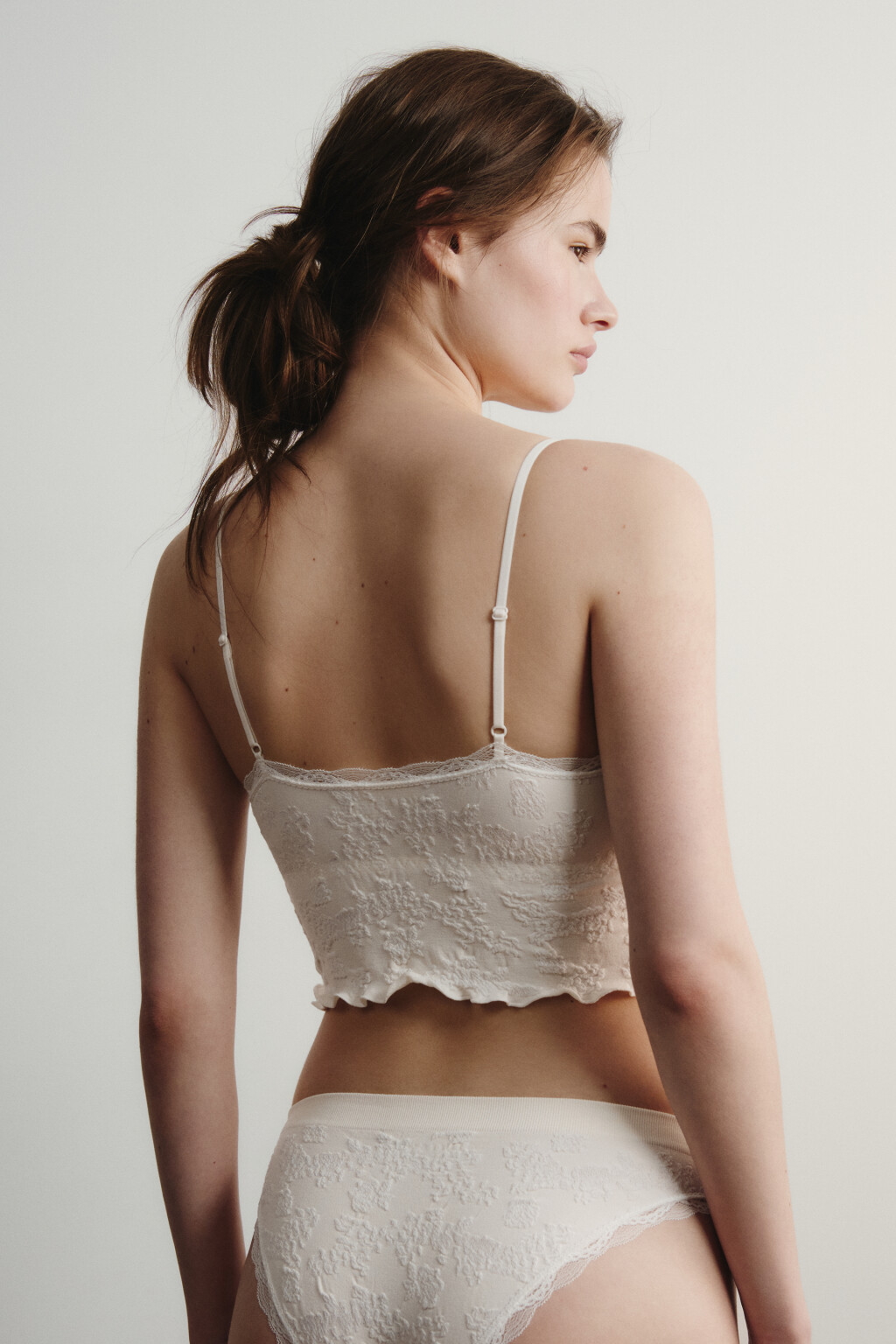Бюстгальтер-топ с узором и кружевом - цвет ванильный - 3