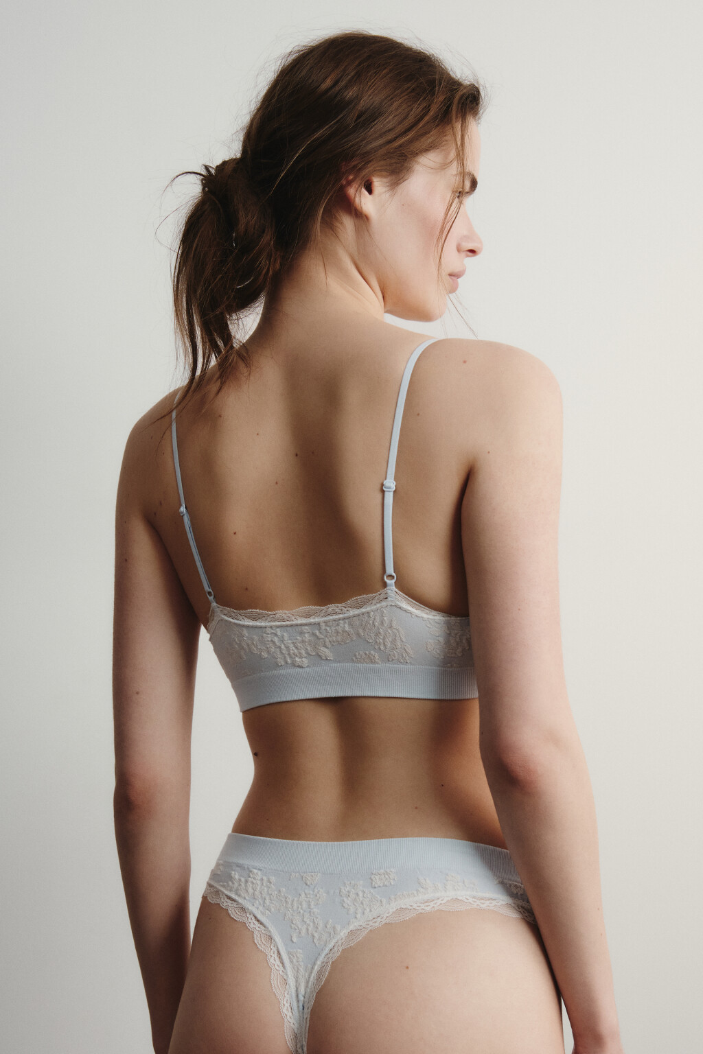 Бюстгальтер-топ с узором и кружевом - цвет голубой - 3