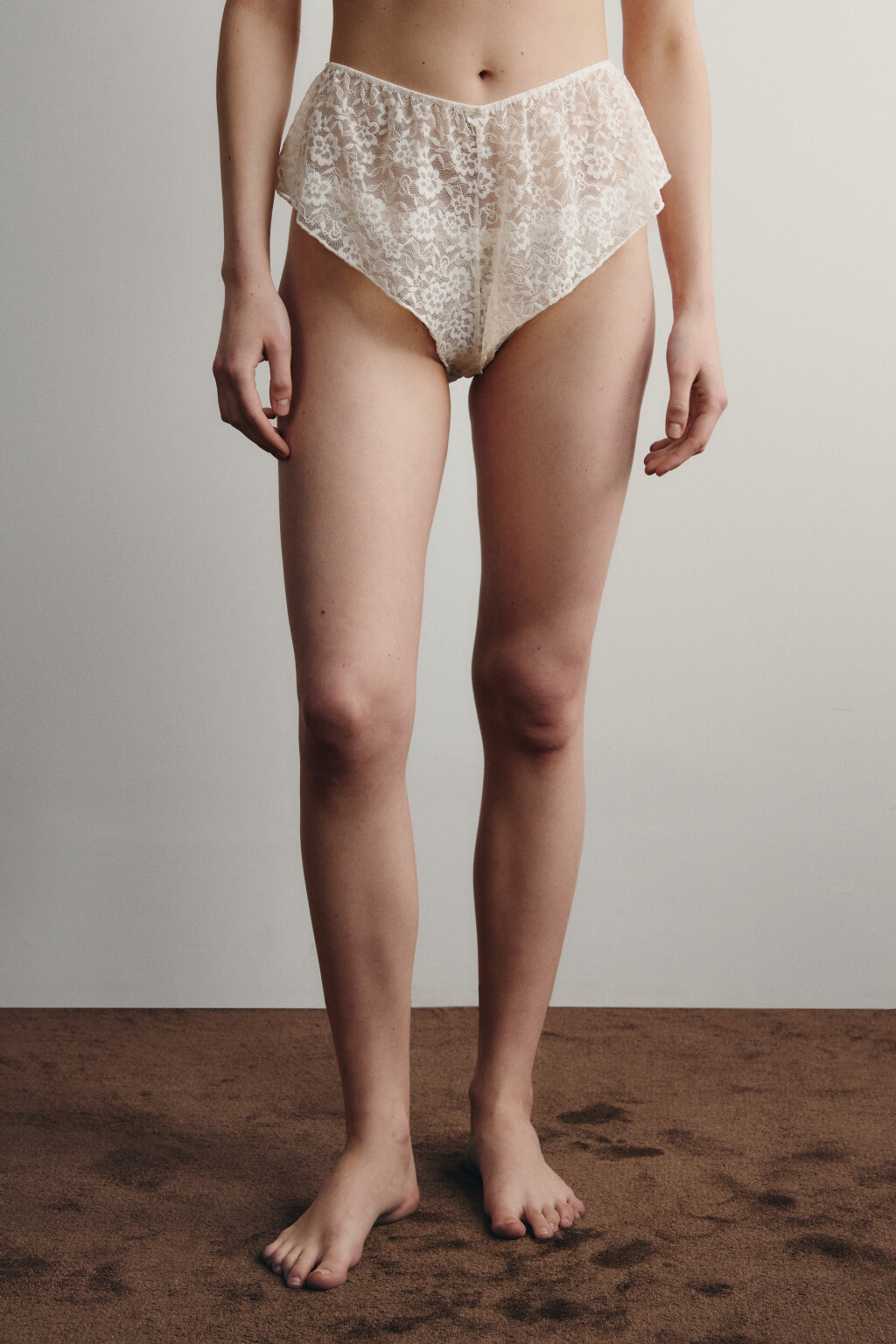 Трусы-шортики кружевные со средней посадкой - цвет ванильный - 4