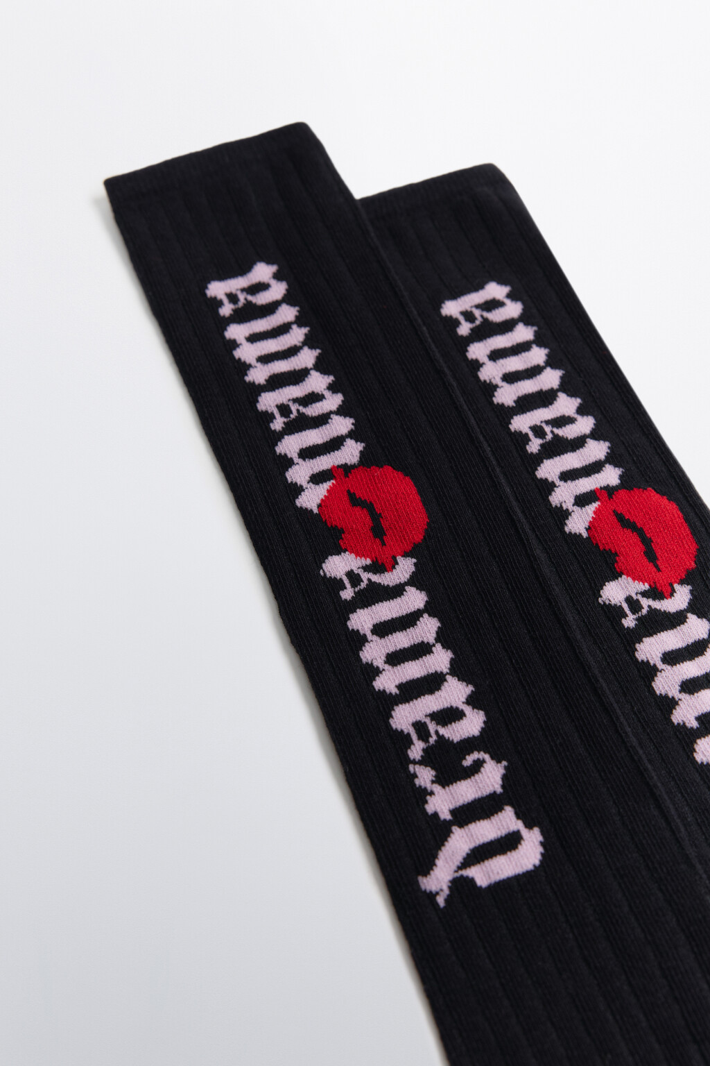 Гольфы без носка в рубчик с принтом - цвет черный - 2