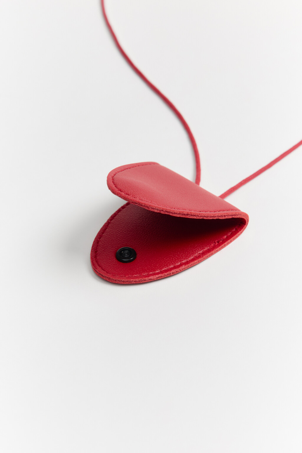 Подвеска-держатель для очков - цвет красный - 2