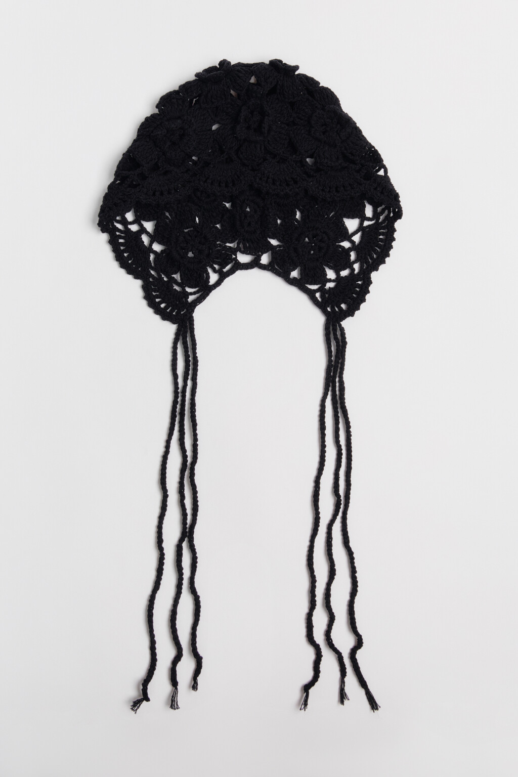 Шапка-чепчик вязаная кружевная - цвет черный - 1