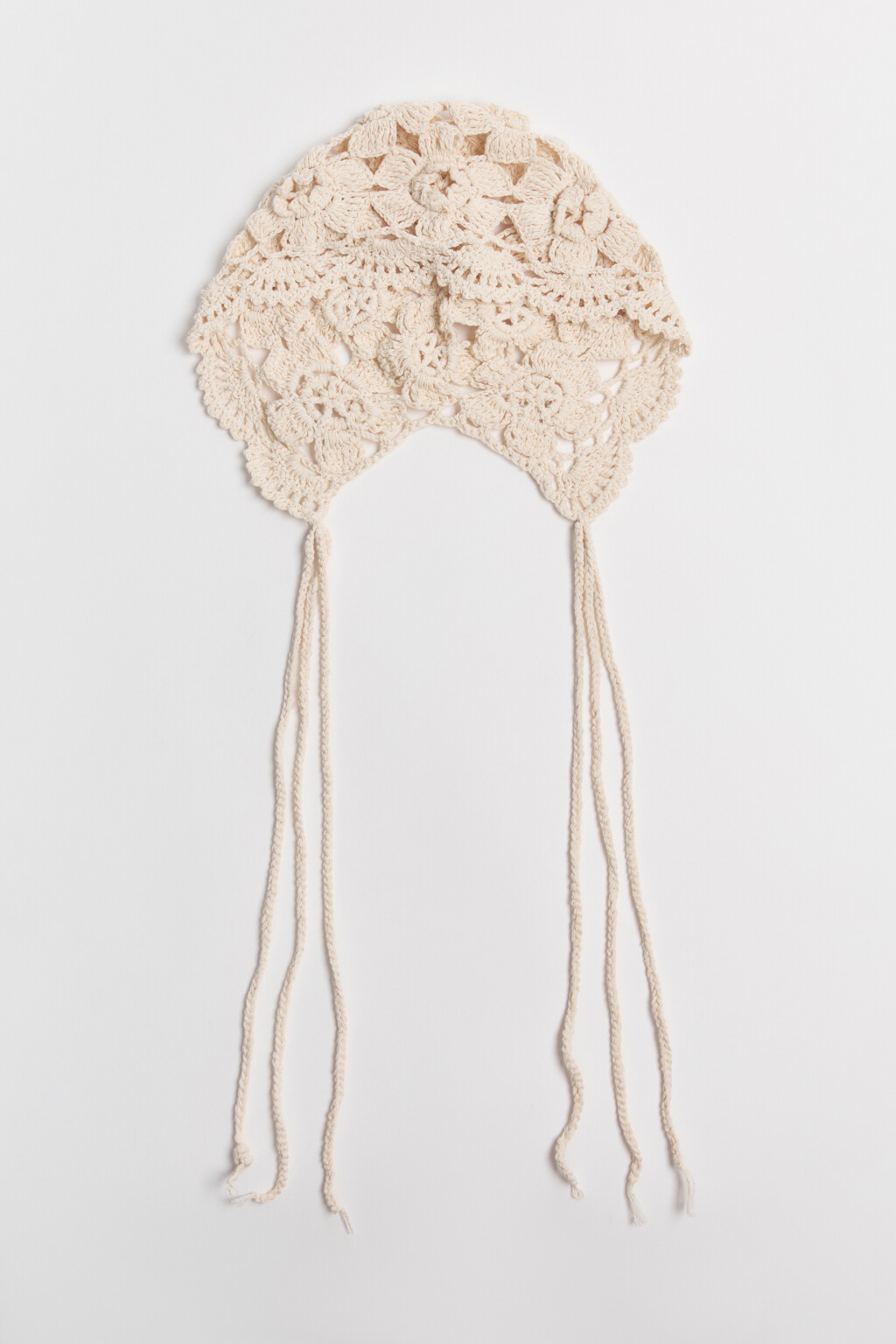 Шапка-чепчик вязаная кружевная - цвет молочный - 1