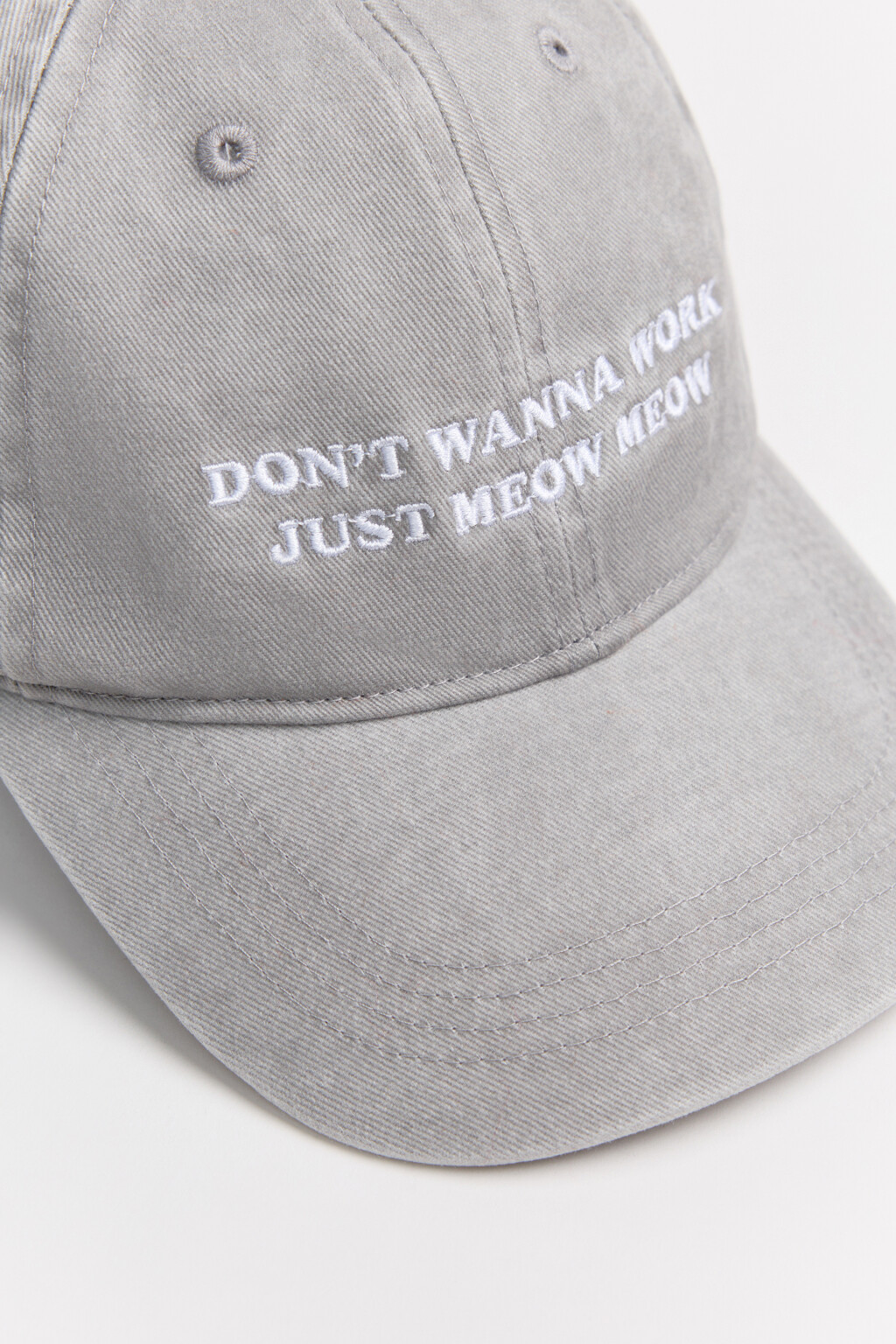 Бейсболка хлопковая с вышивкой - цвет серый - 3