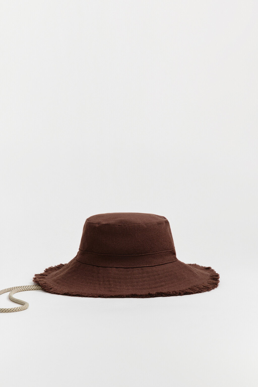 Панама хлопковая с бахромой и шнурком - цвет коричневый - 1