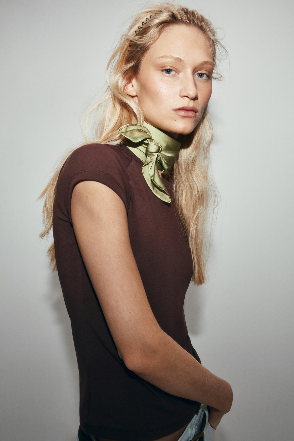 Платок атласный - цвет зеленый - 1