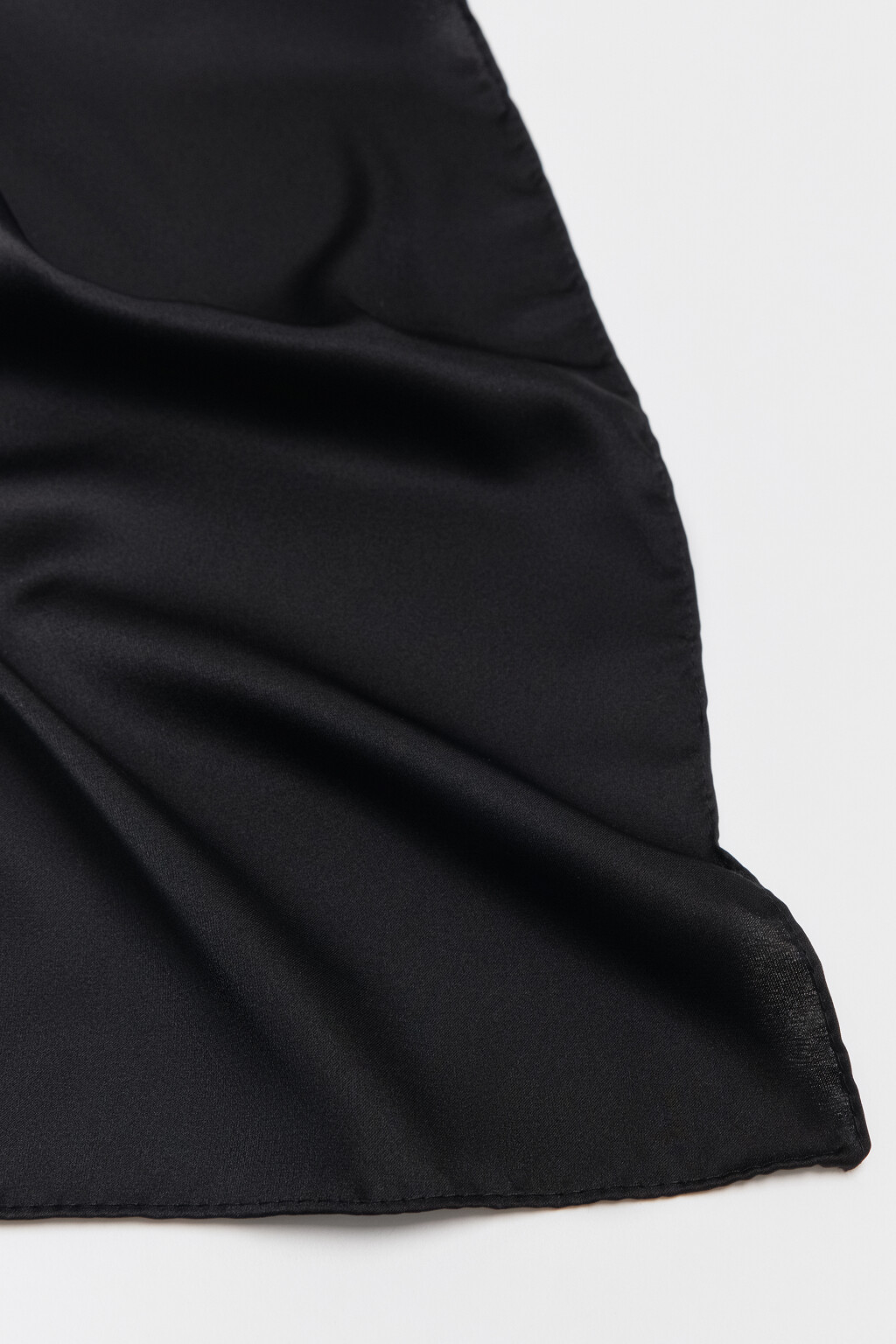 Платок атласный - цвет черный - 3