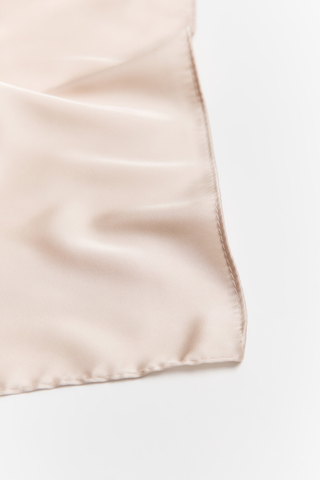 Платок атласный - цвет бежевый - 3