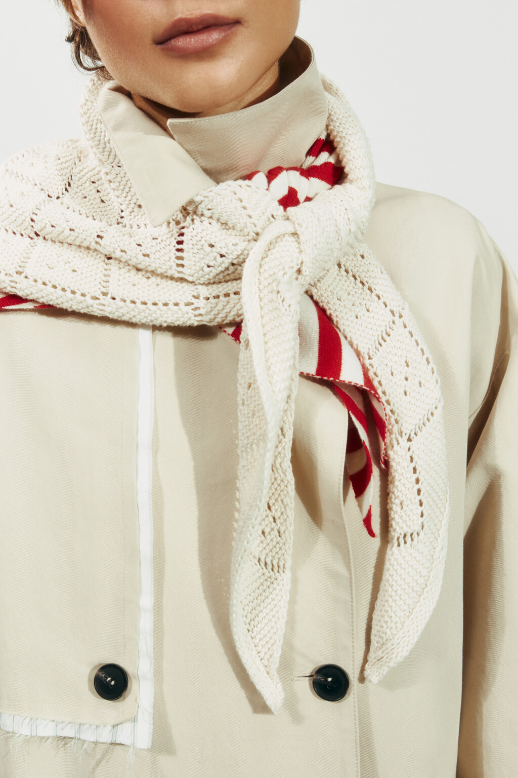 Косынка вязаная ажурная - цвет молочный - 1